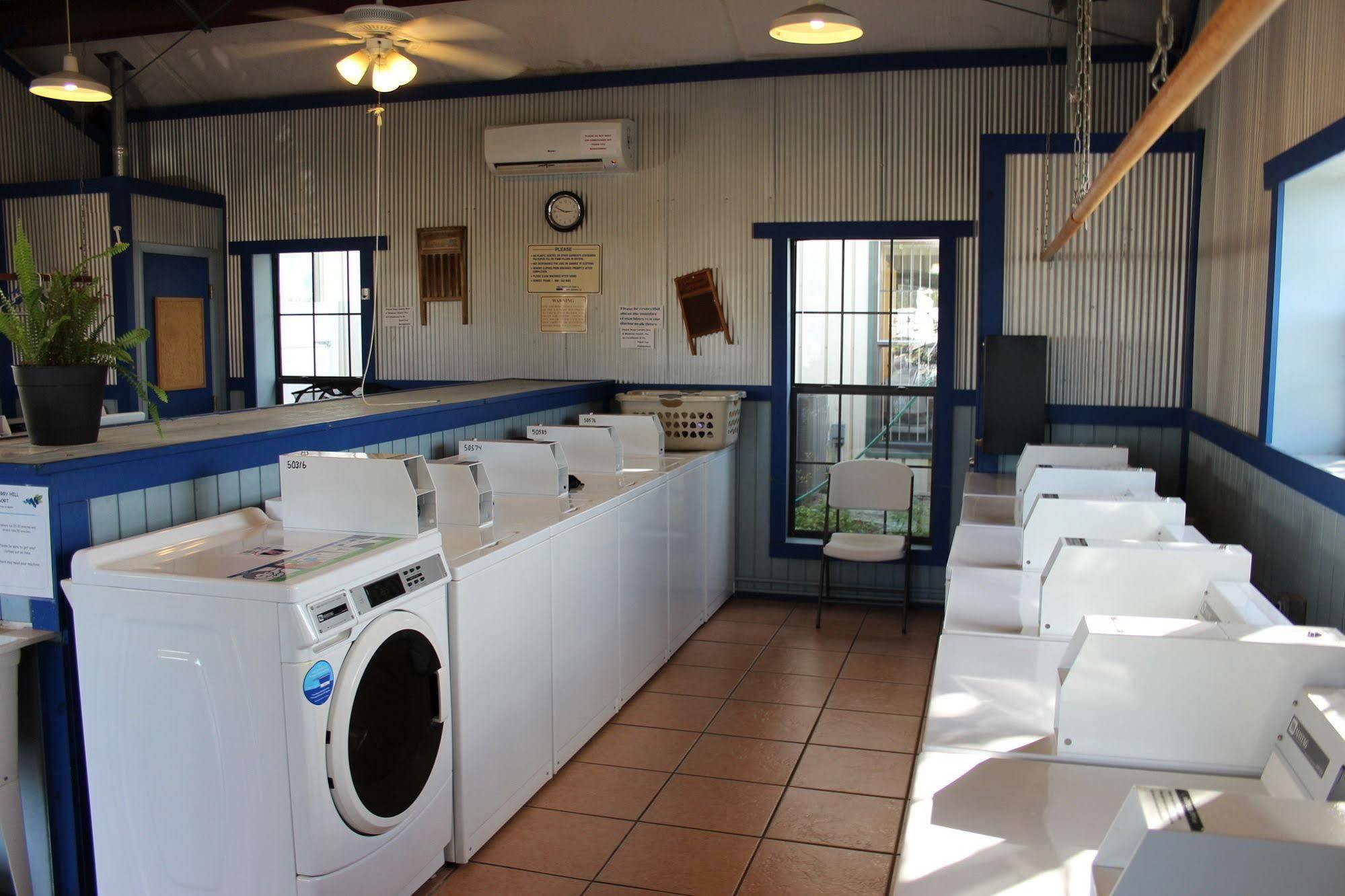 Blueberry Hill Villa Bushnell ภายนอก รูปภาพ