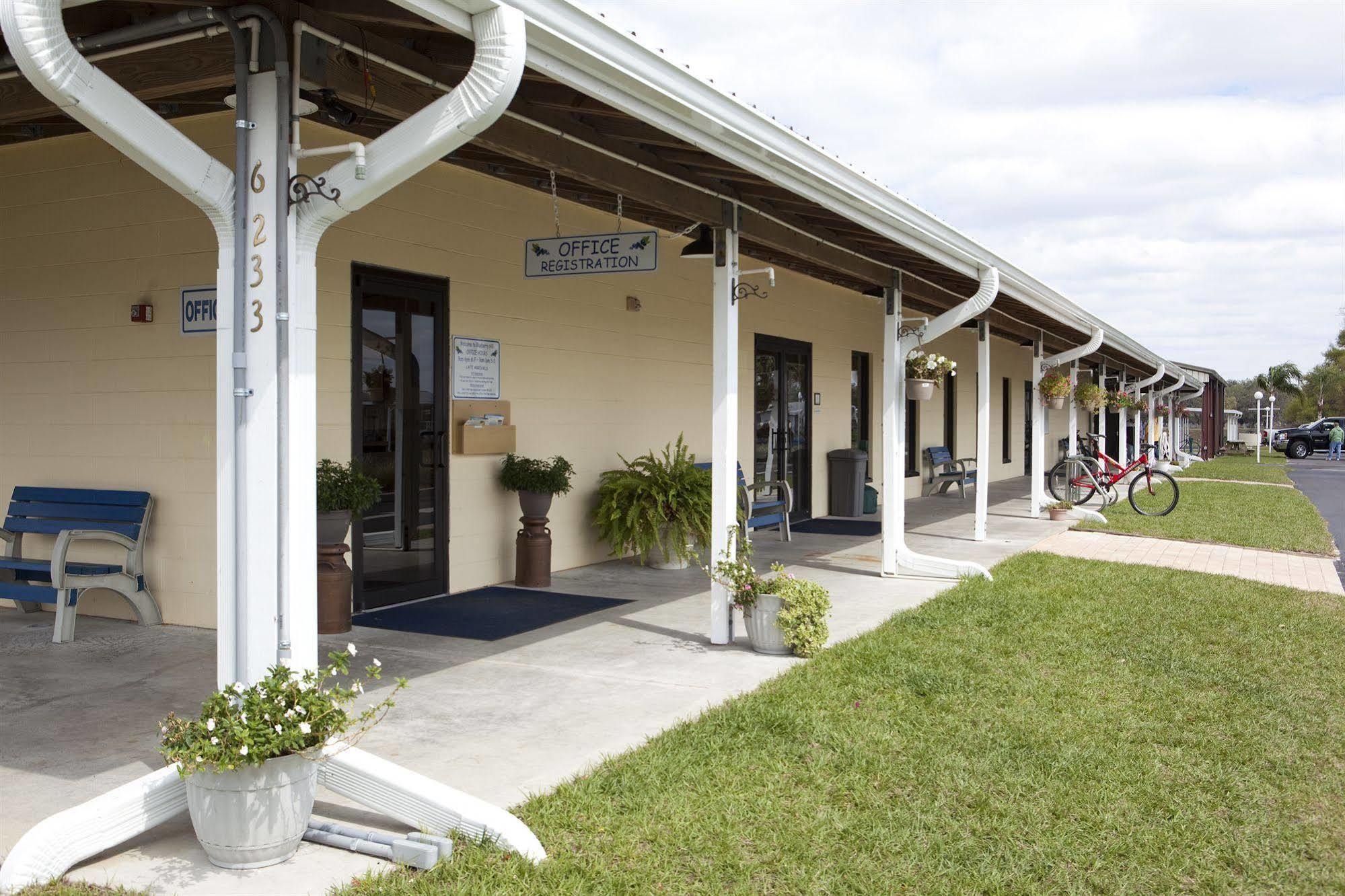 Blueberry Hill Villa Bushnell ภายนอก รูปภาพ
