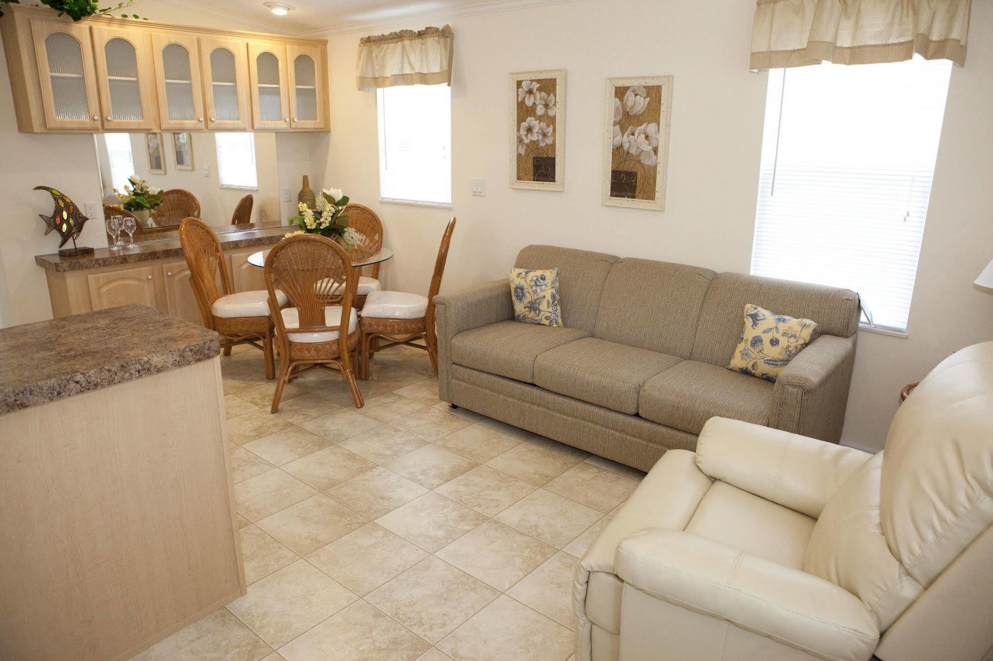 Blueberry Hill Villa Bushnell ภายนอก รูปภาพ